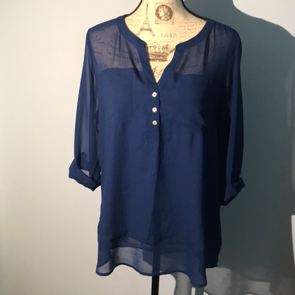 Express Sheer Panel Split-Neck Pocket Henley L